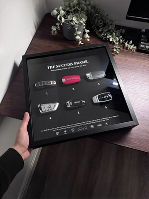 The Success Frame by FramedCash | 35x35 Luxus Autoschlüssel Decór | LIMITED EDITION 