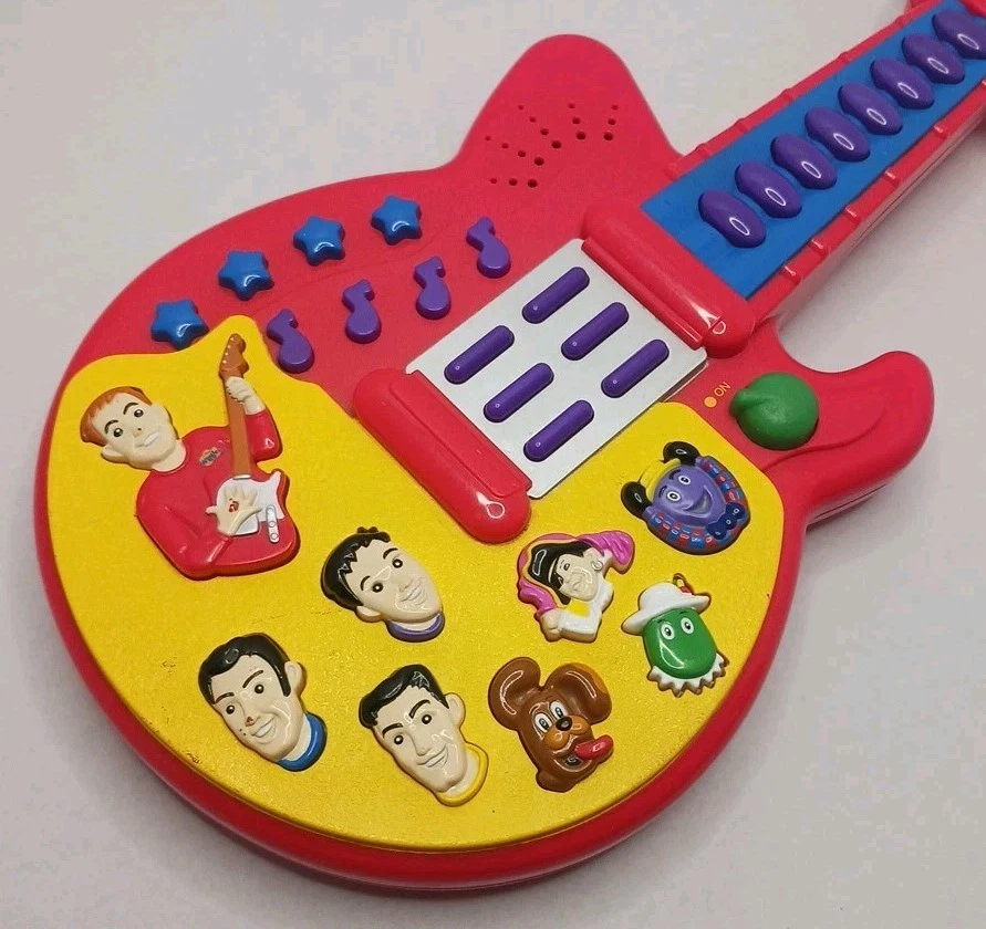 Wiggles Play Along Guitar Musical Touring Party Songs 2003 Spin Master Toy Works - Image 4 of 4