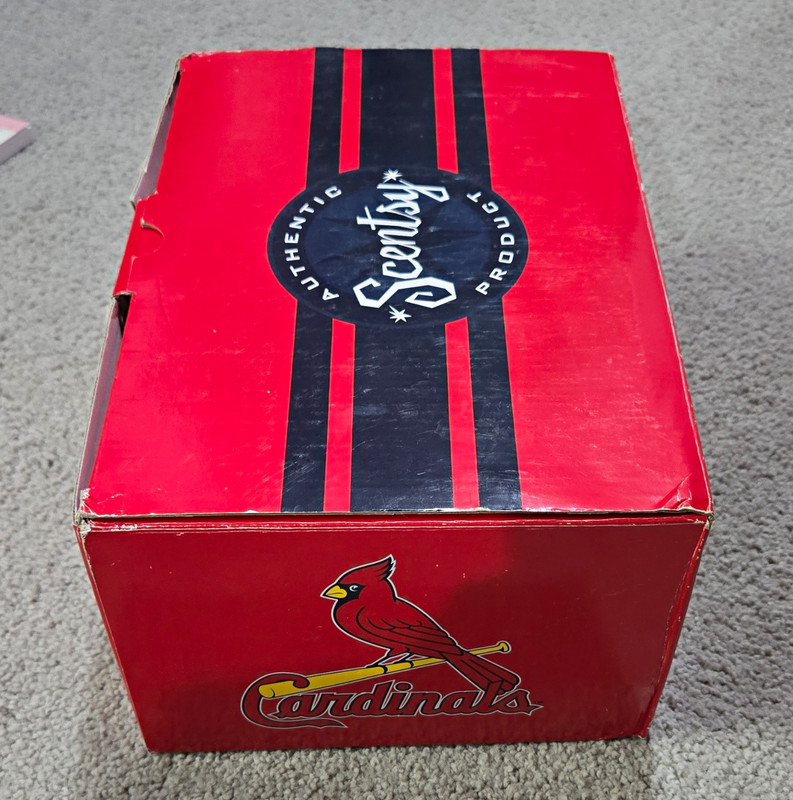Scentsy St. Louis Cardinals MLB Electric Wax Warmer Wall Plug-In Red 2018