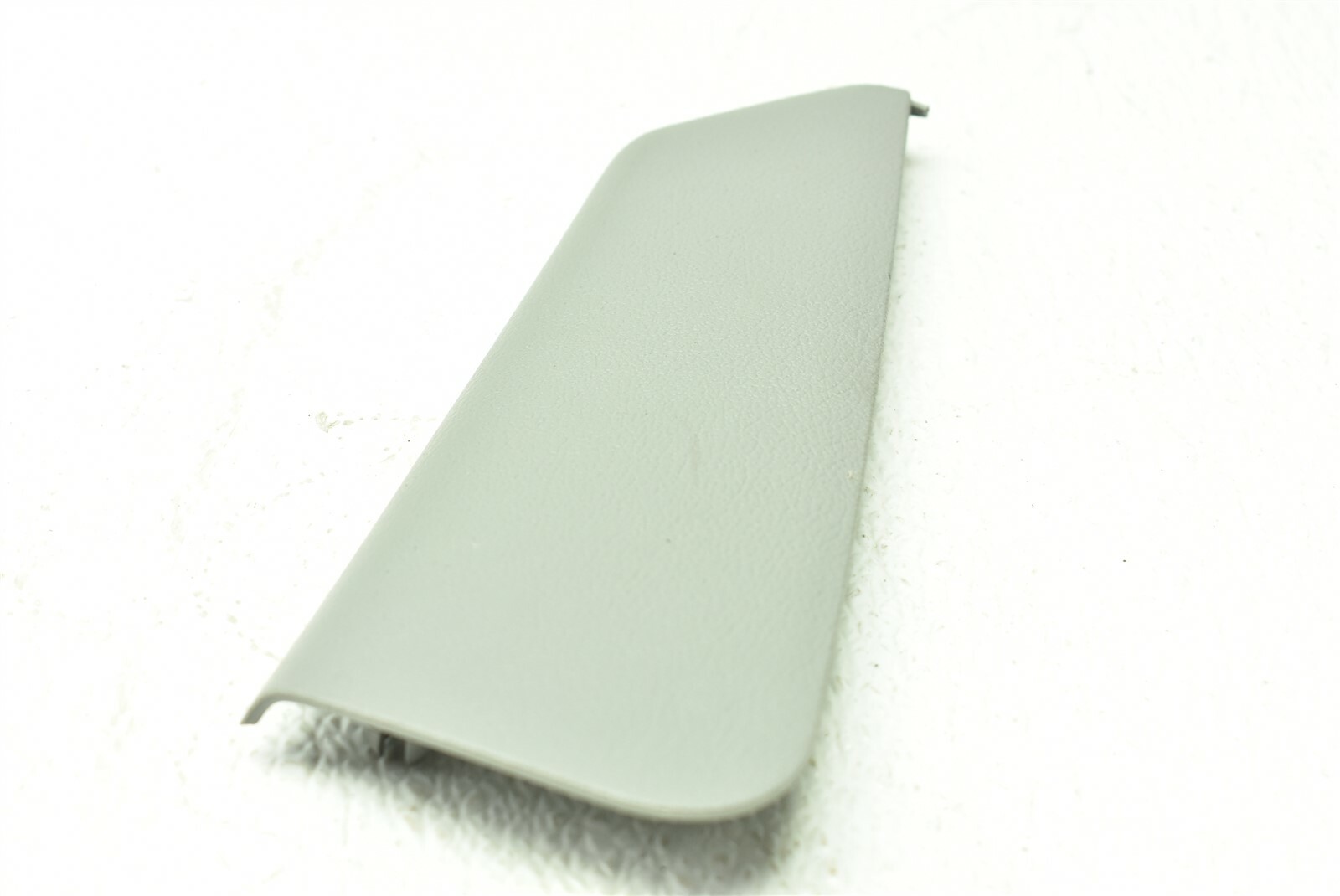 2003-2010 Porsche Cayenne Left Seat Belt Trim Cover 7L0881347 