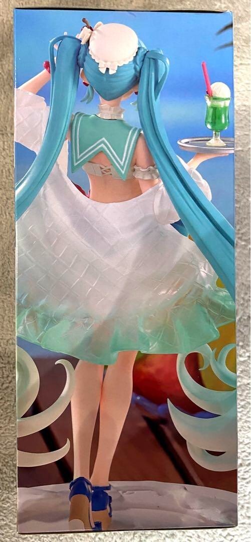 FuRyu Hatsune Miku Exceed Excood Creative Figure SweetSweets Cream