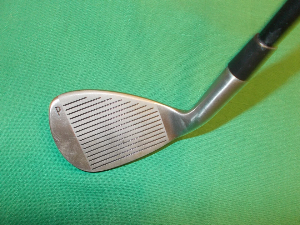 DAMAS HURRICANE IBIS PW - VARILLA DE GRAFITO M FLEX - AGARRE NUEVO - 34" DE LARGO - ¡BONITO! Foto 2 de 3