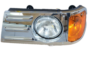 Fortpro Headlight Compatible with Kenworth C500 Models Fortpro Headlight Compatible with Kenworth C500 Models