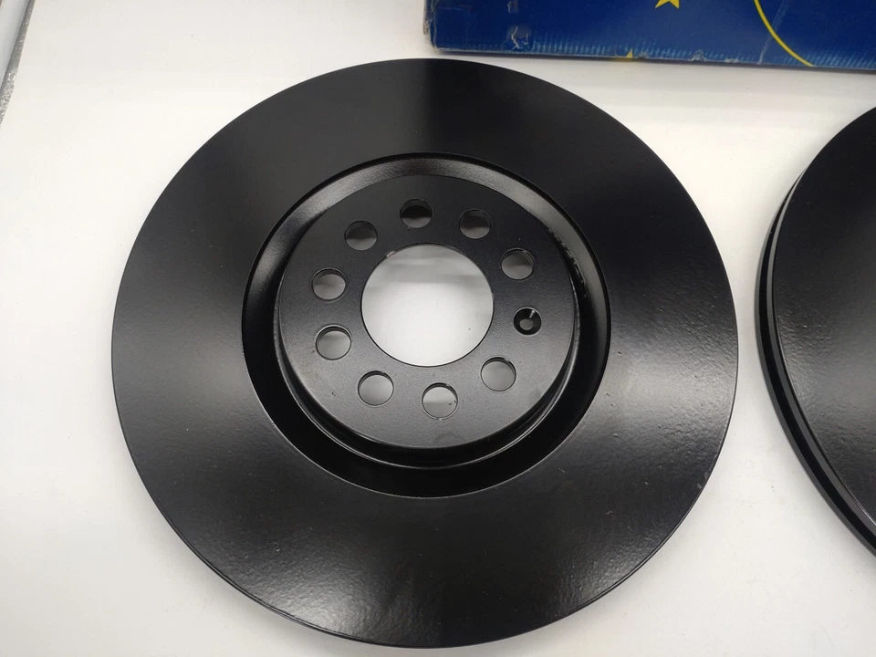 EBC Brake Discs Premium Front Set for Audi A3 TT Ibiza Polo Golf Leon Bora D930 - Image 2 of 4