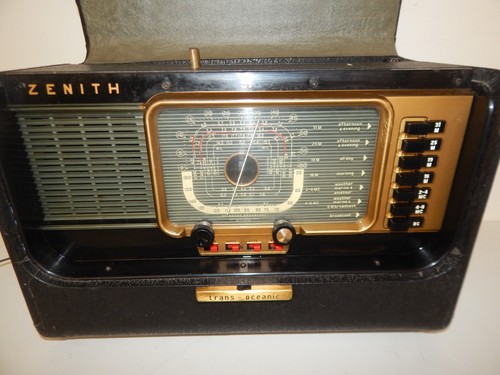 ZENITH TRANS-OCEANIC SHORTWAVE RADIO (CZU38) - Zdjęcie 7 z 9