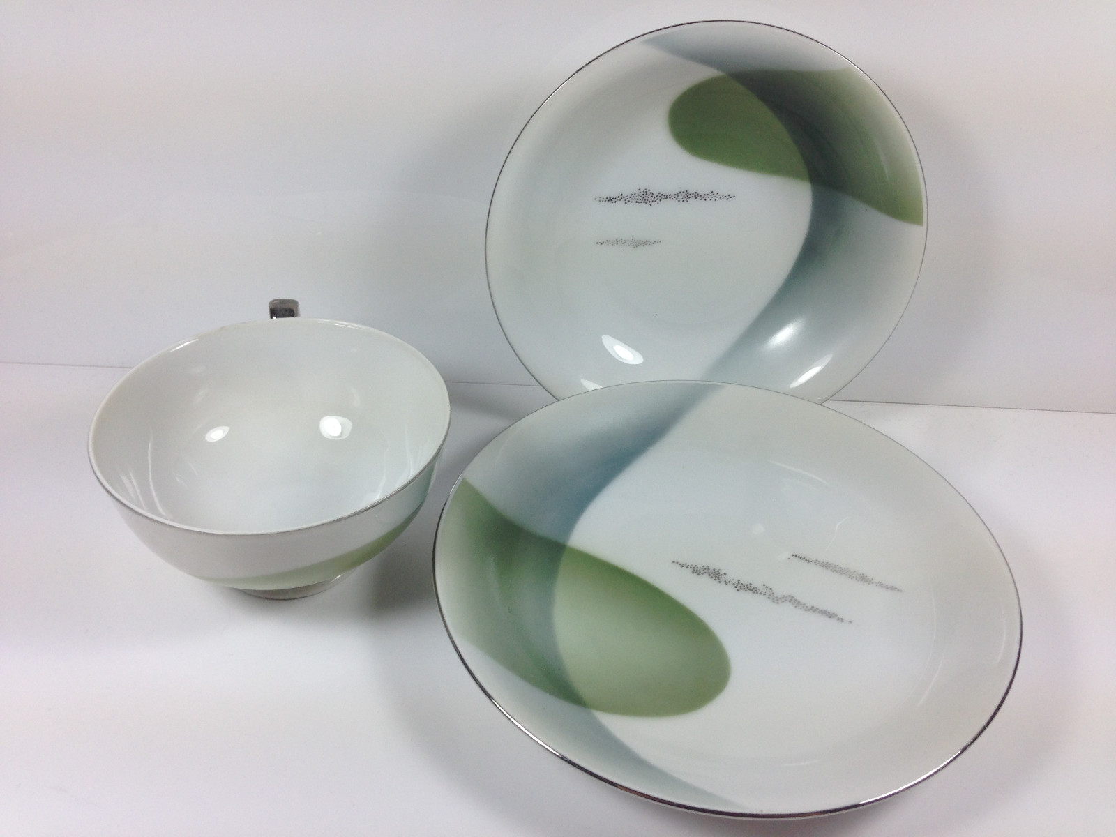 SEYEI Nagoya Fine China Japan Tea Cup Saucer Dessert Plate Set Olive Green Gray 