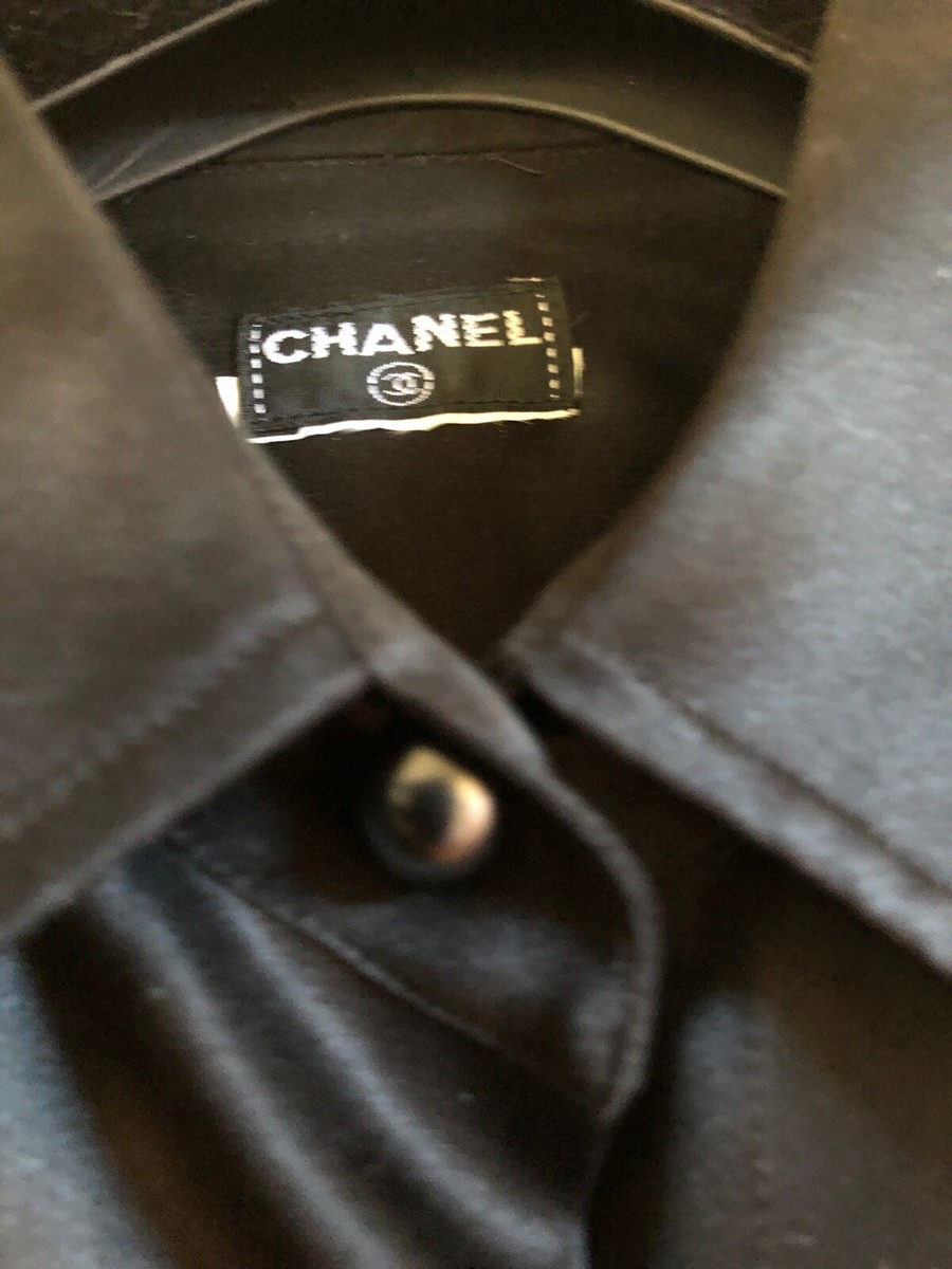 CHANEL ブラック 長袖シャツ ゴールドボタン シャネル(CHANEL)シャネル ココマークボタン ブラウス 衣料品 トップス