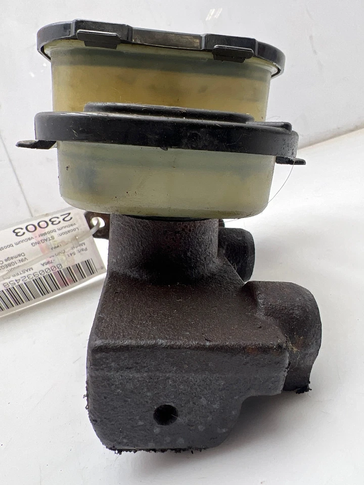 Cilindro maestro de freno Chevy G10 G20 1988-95 (solo frenos de vacío) OEM 18013440 Foto 4 de 4