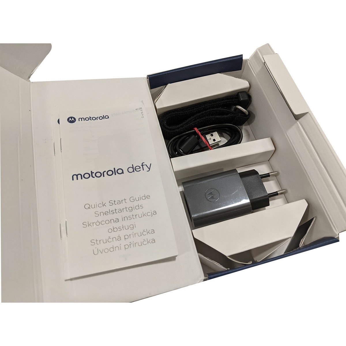 Motorola Defy (2021) XT-2083-9 Dual SIM 64GB + 4GB Black Unlocked