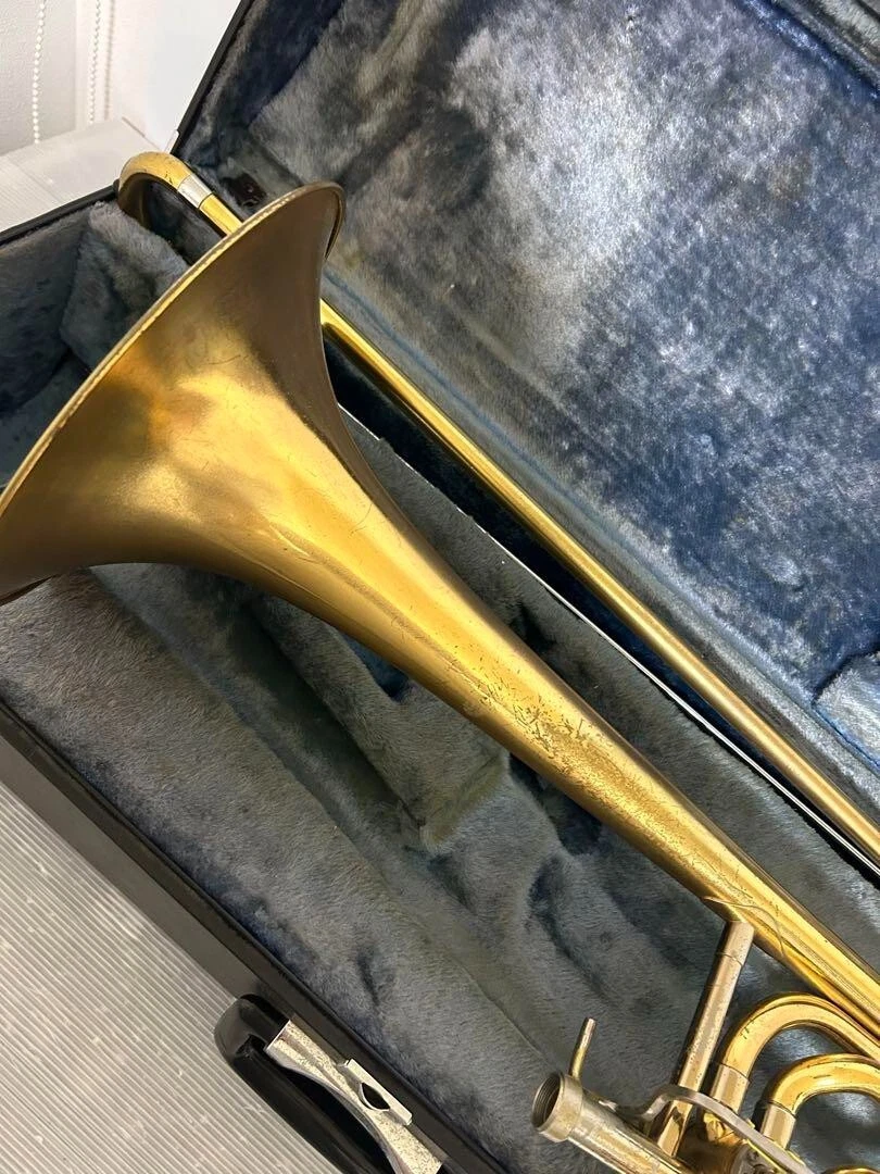 YAMAHA YSL-648 Tenor Bass Trombone with Hard Case Mouthpiece Playable