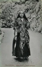 Old postcard Eaux-Bonnes - Ossau Valley - Ossalaise woman (172011)