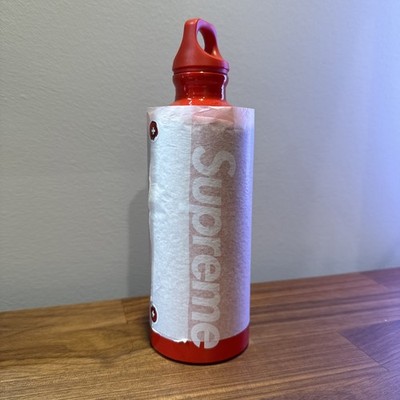 Supreme SIGG Traveller Water Bottle 0.6L Red