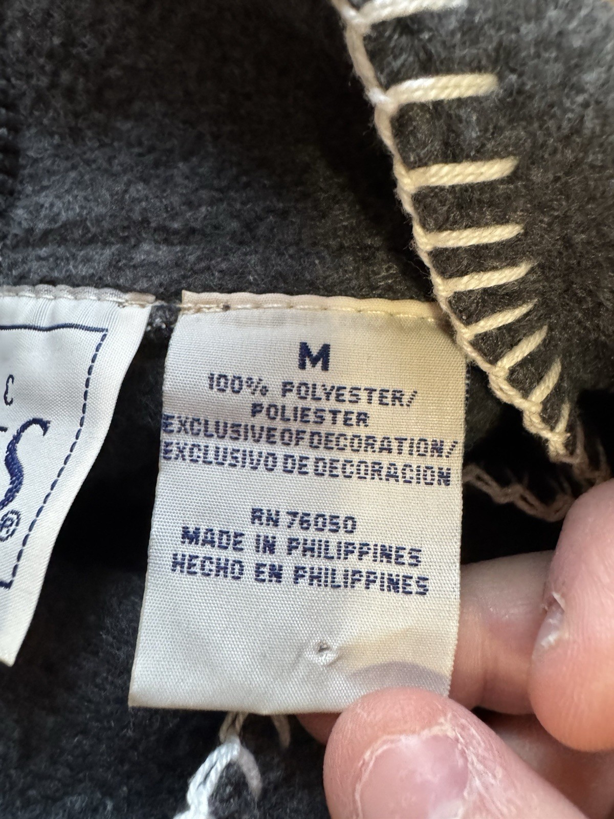 Basic Editions Women Size Medium Embroidered Mock… - image 4