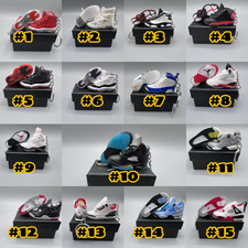 3D Mini Shoe Keychain Sneaker Collectible Gift For Sneakerheads Toys 1/6 Scaled