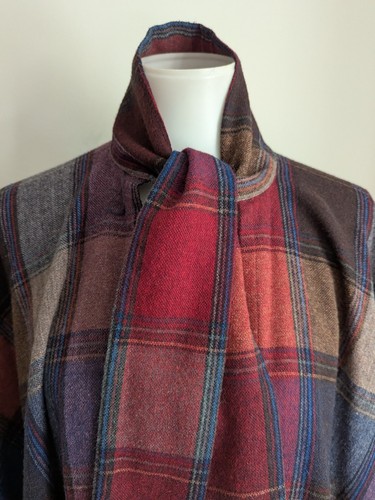 Vtg Wool Blend Plaid Cape Poncho Shawl w/Scarf 70s Academia Multicolor Washable - Picture 4 of 15