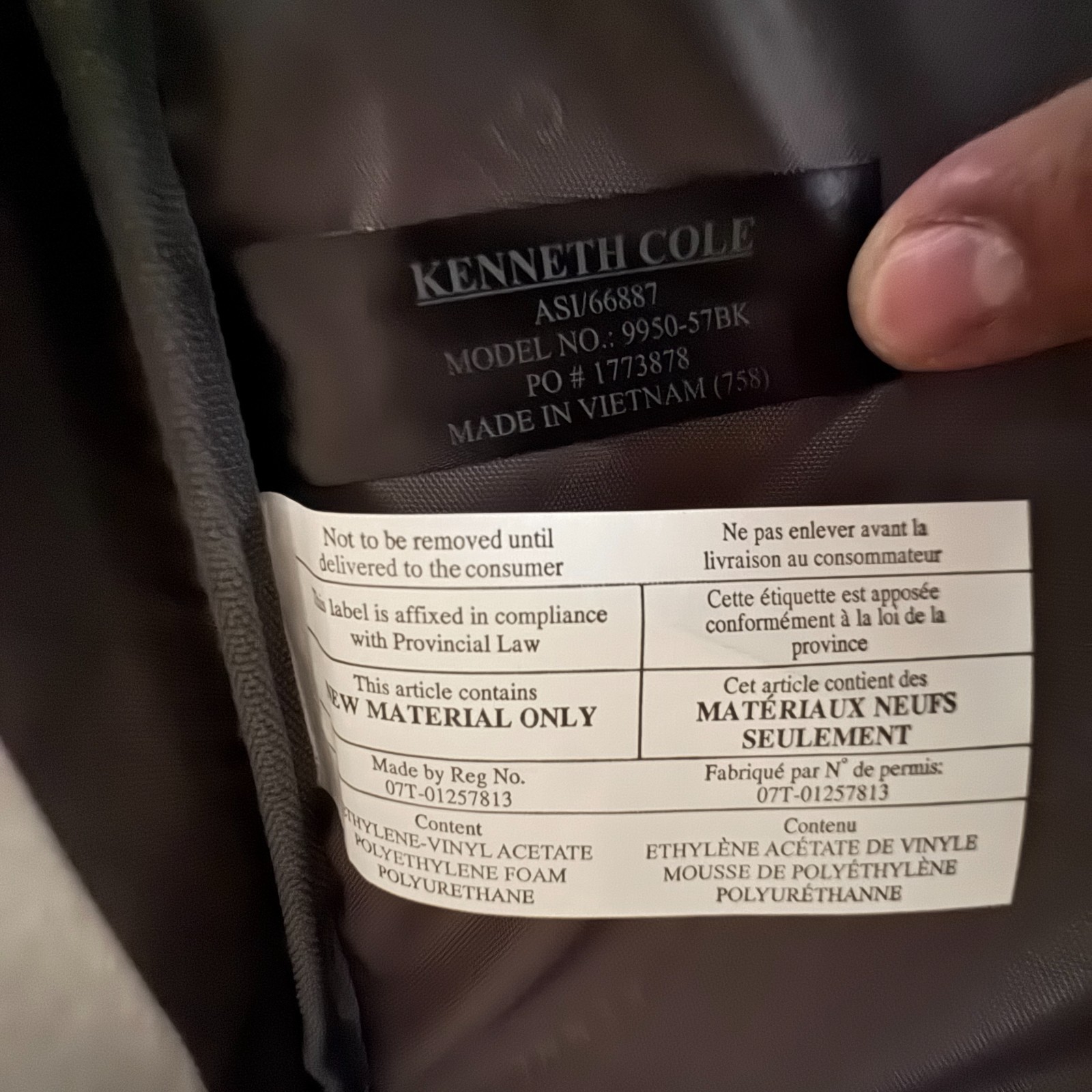 Kenneth Cole Reaction EZ-SCAN TSA-Friendly Laptop Messenger Bag Big B1G Conf