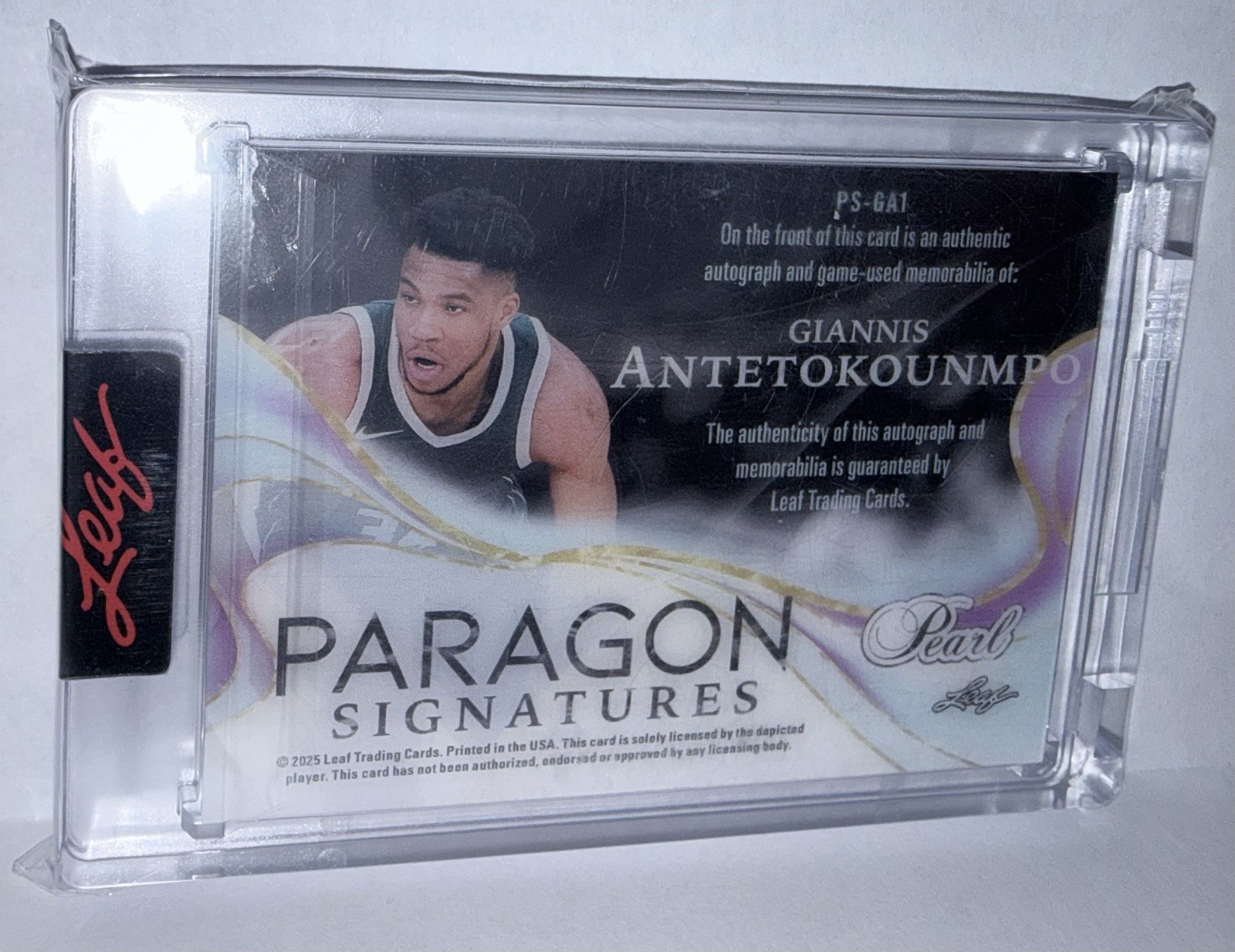 2025 Leaf Pearl Giannis Antetokounmpo Jersey Patch Auto Green /8 Paragon view 4