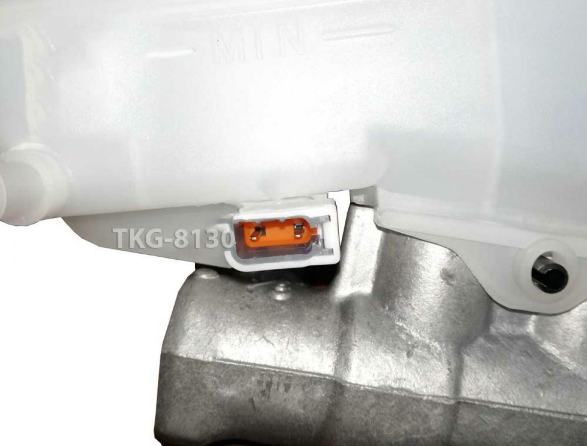 Brake Master Cylinder For Isuzu 4WD Dmax MUX TFS TFR Pickup Brake Master Cylinder For Isuzu 4WD Dmax MUX TFS TFR Pickup