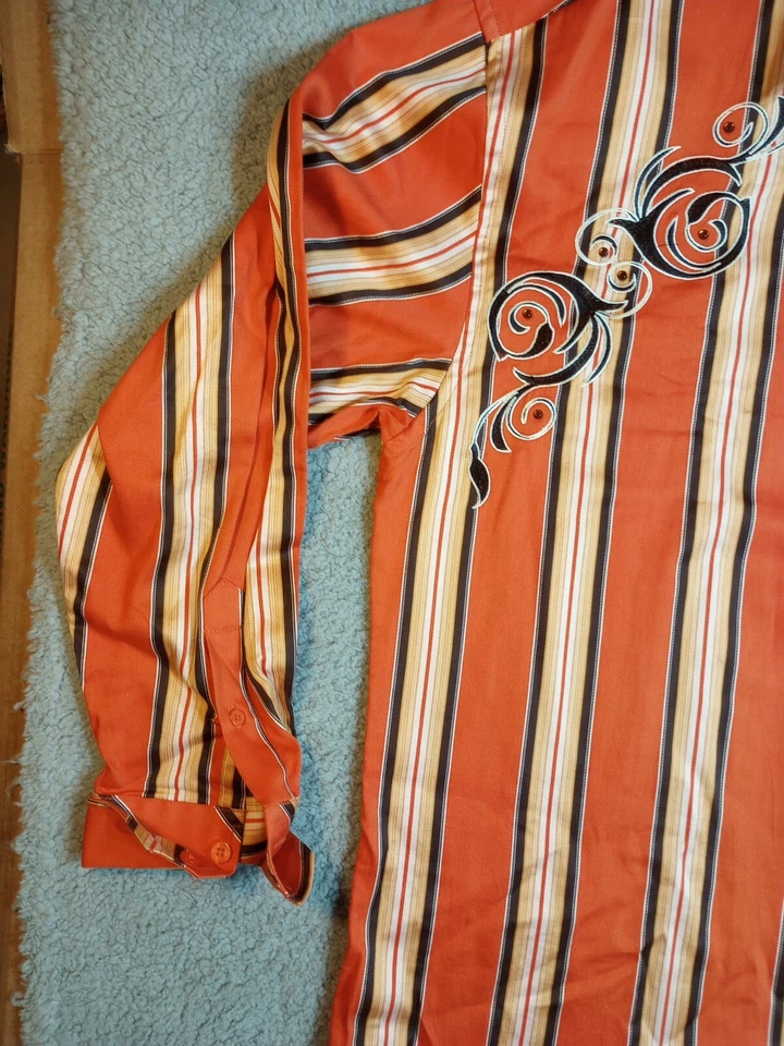 Knockout Button Up Shirt 2XL 48 Inches Around - Image 4 of 4