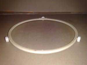 Mikrowellenofen Stützring-Rad /Drehkranz /Rollenring /Drehteller-Ring cremeweiß
