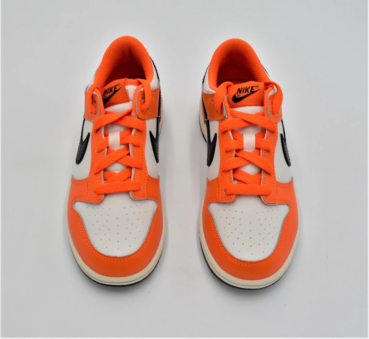 BRAND NEW NIKE DUNK LOW SIZE 2Y
