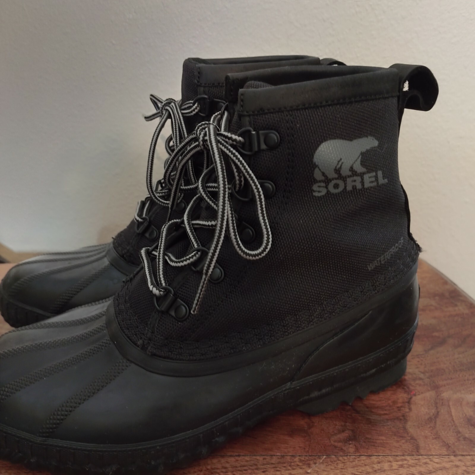 Short Nylon Waterproof Boot Black 