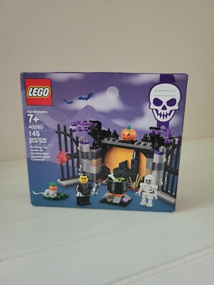 a  Seasonal Halloween Lego Halloween Haunt LEGO Seasonal Holiday