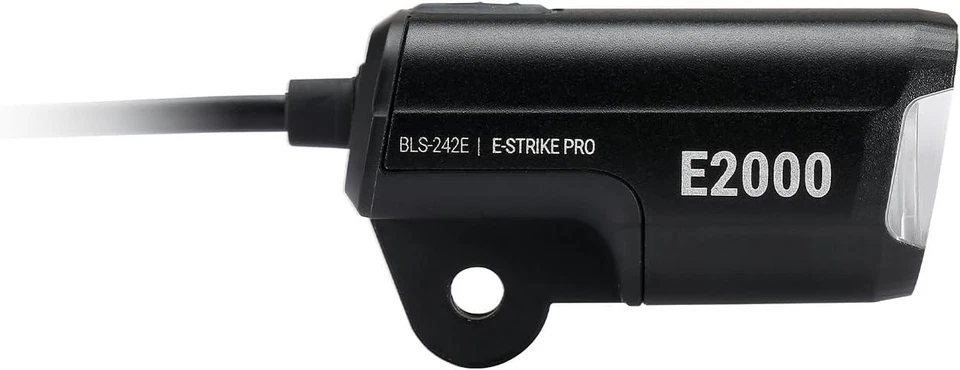 Bbb-Cycling E-Strike Pro 2000 + Wireless Remote Black - Image 2 of 4