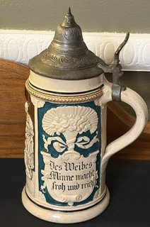 German Beer Stein 3/4 Liter Pewter Lid