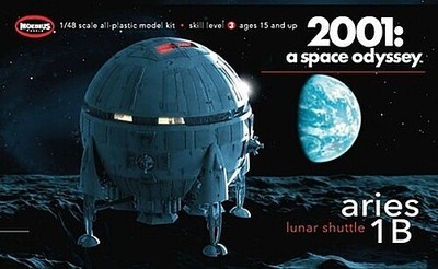 Moebius 2001 Space Odyssey Aries 1B Lunar Shuttle - Science Fiction Plastic