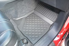 Tappeti Tappetini auto su misura per Toyota Hilux 8th pick-up cabina doppia 2016