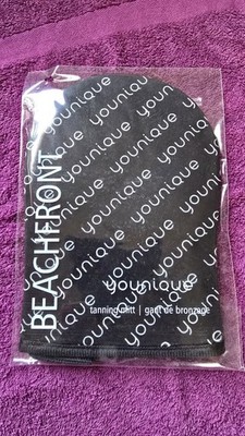 Younique  Beachfront Tanning Handschuh