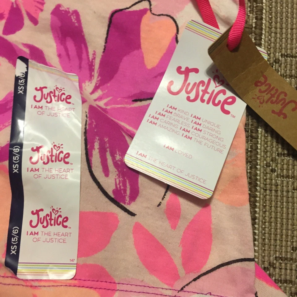 Conjunto de 2 piezas pantalones cortos florales rosa justicia para niñas talla XS 5/6 NUEVO Foto 3 de 4