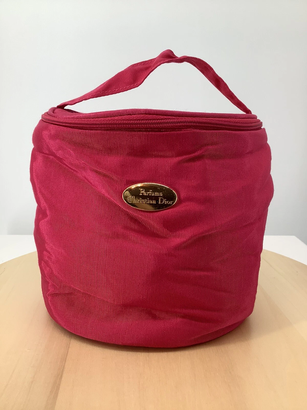 Sac doublé de parfum Christian Dior, joli sac fuchsia authentique