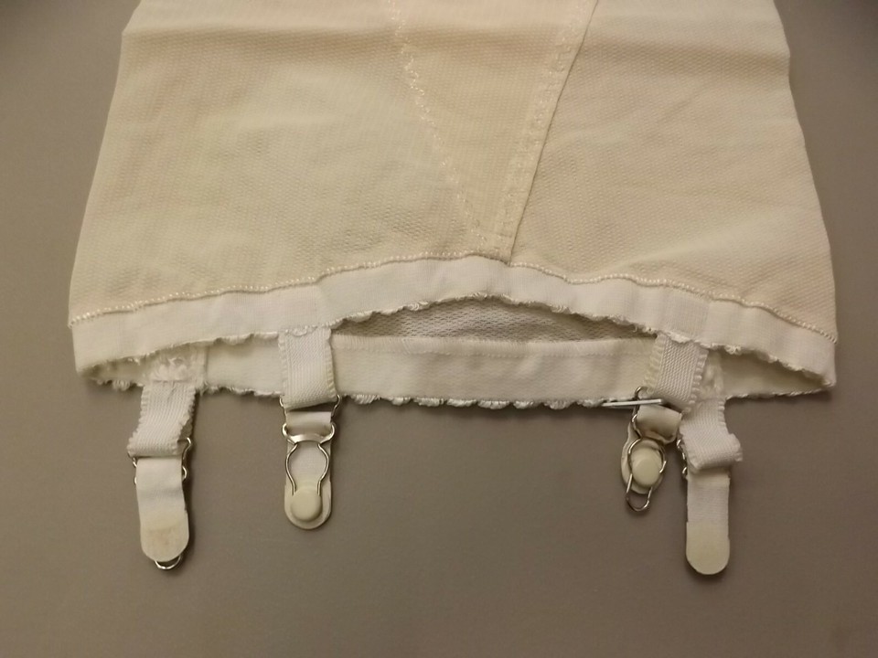 Flexnit Vtg 60s NEW Ivory Peek-a-boo Antron Spandex Open Bottom Garters ...