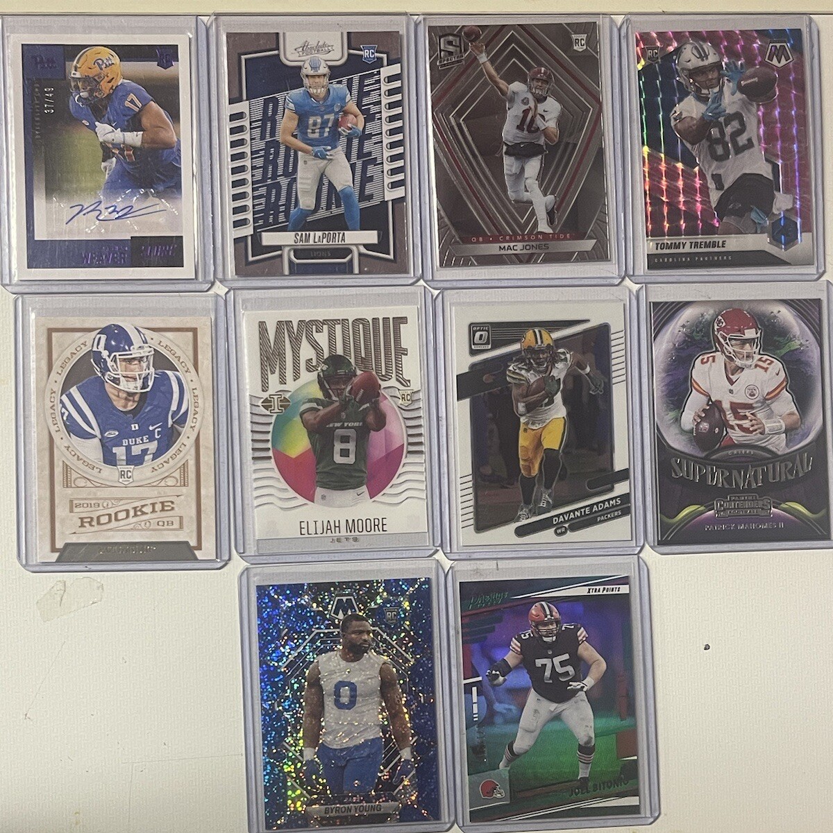 (10) NFL Football Card Lot - 1 Auto/2 #d - Cheap Lot With Autos + #’d Cards !!