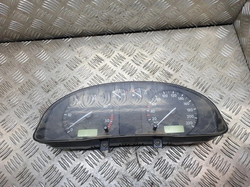 VW PASSAT B5 3B2 Kombiinstrument 09051949905 09051940090 1.90 Diesel 13591423