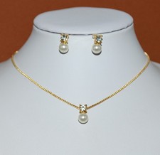 Damen Ketten Set, Edelstahl Halskette mit Anhänger und Ohrstecker Neu 1 Set