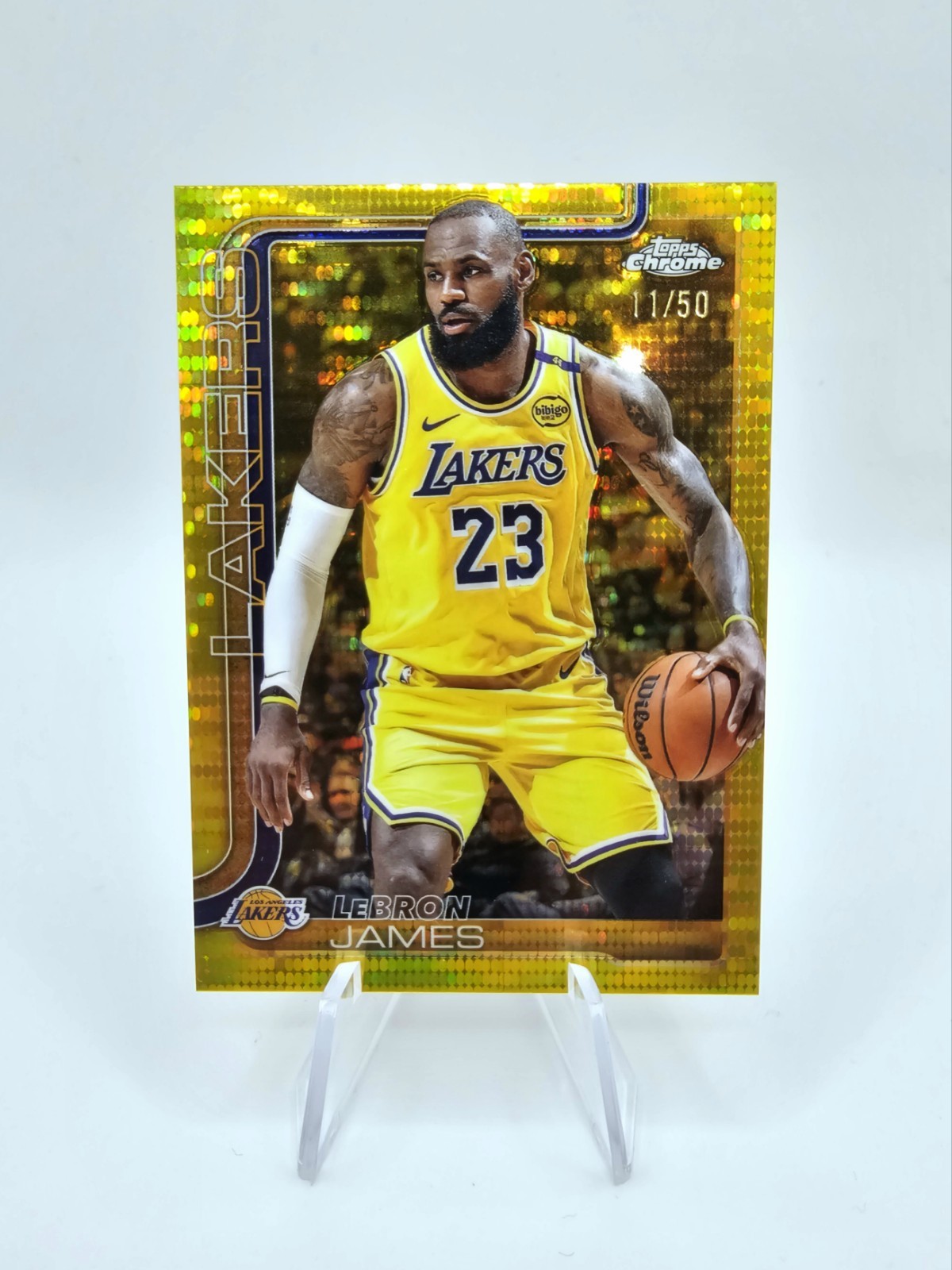 2025-26 Topps Chrome LeBron James #127 Gold Pulsar Refractor /50