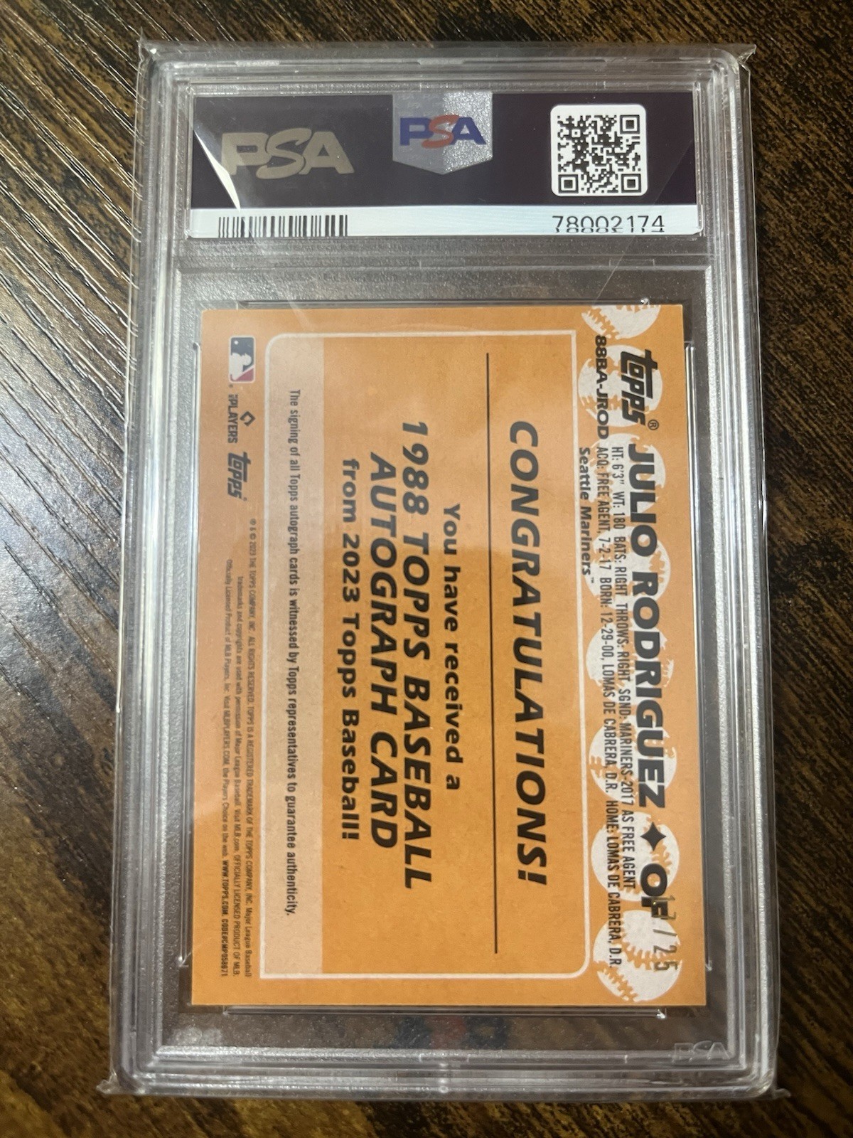 2023 Topps Series 1 Julio Rodriguez Auto Red /25 1988 #88BA-JROD PSA 8 Auto 10 view 2