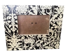 CreativeCo-Op | Photo Frame 4x6 | Cream & Black Wood | Sophisticated Damask