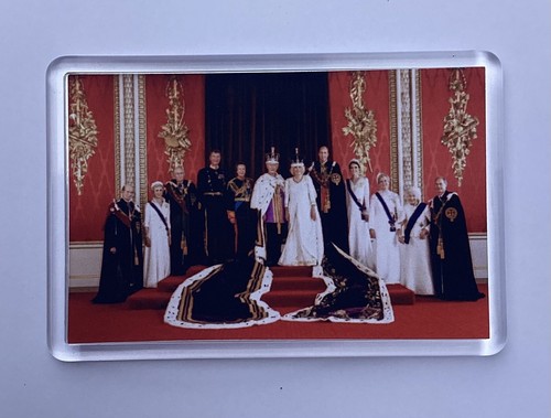 King Charles III and Queen Camilla Family Photo 2023 Fridge Magnet SOUVENIR GIFT - Picture 3 of 3