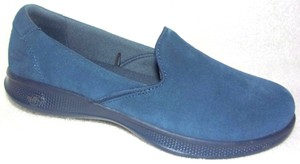 skechers go step lite suede delight