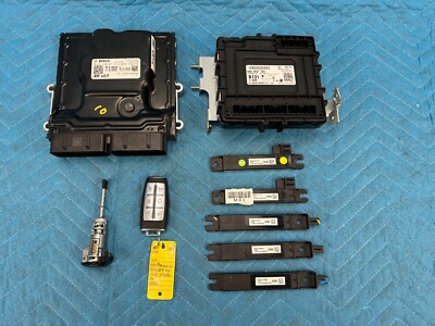 Genesis GV70 ECM ECU IBU Module, Keyless Entry & Ignition Key Set 18k 2022 OEM