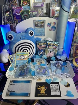 Pokemon Poliwhirl Geschenkbox inklusive Booster Packs Plüsch und mehr