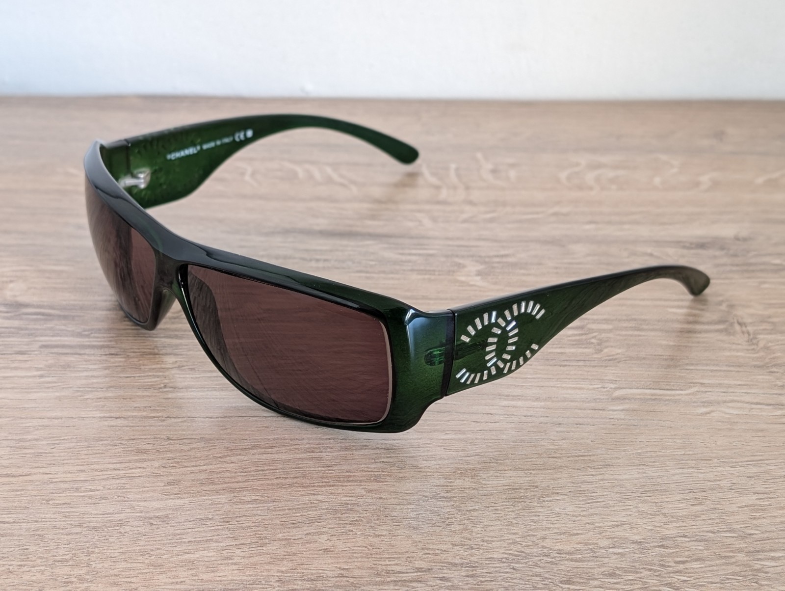 CHANEL 6021-B c.911/71 Green CoCo Mark Sunglasses  - Express Shipping to USA