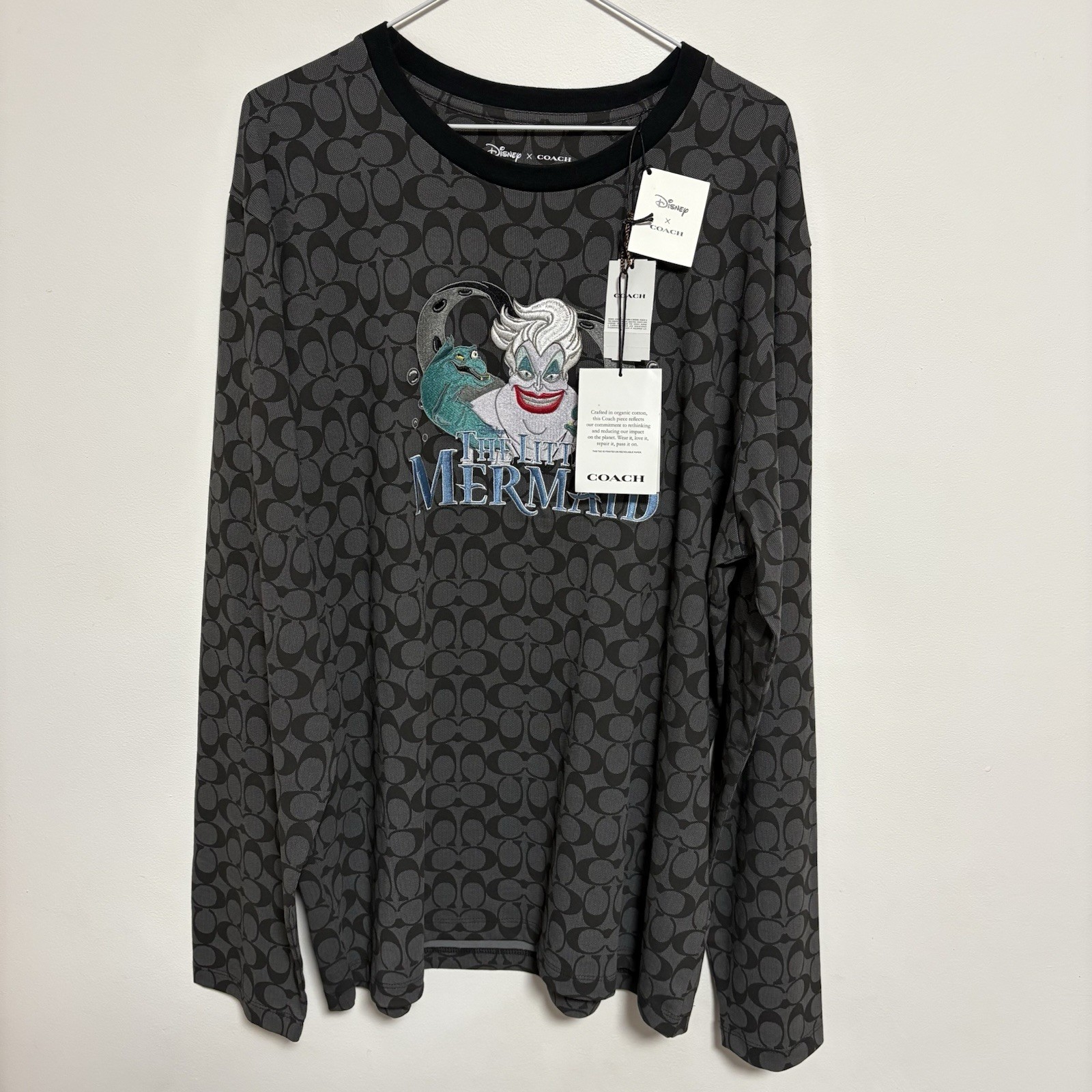 COACH x Disney Villains Signature Ursula Long Sleeve Shirt Men’s XL