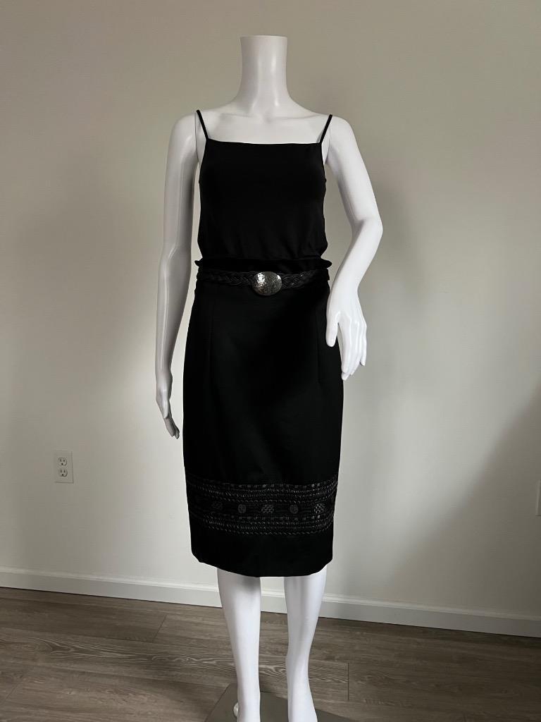 Gonna YVES SAINT LAURENT nera 100% lana twill zip posteriore 25 5" vita alta taglia US 6