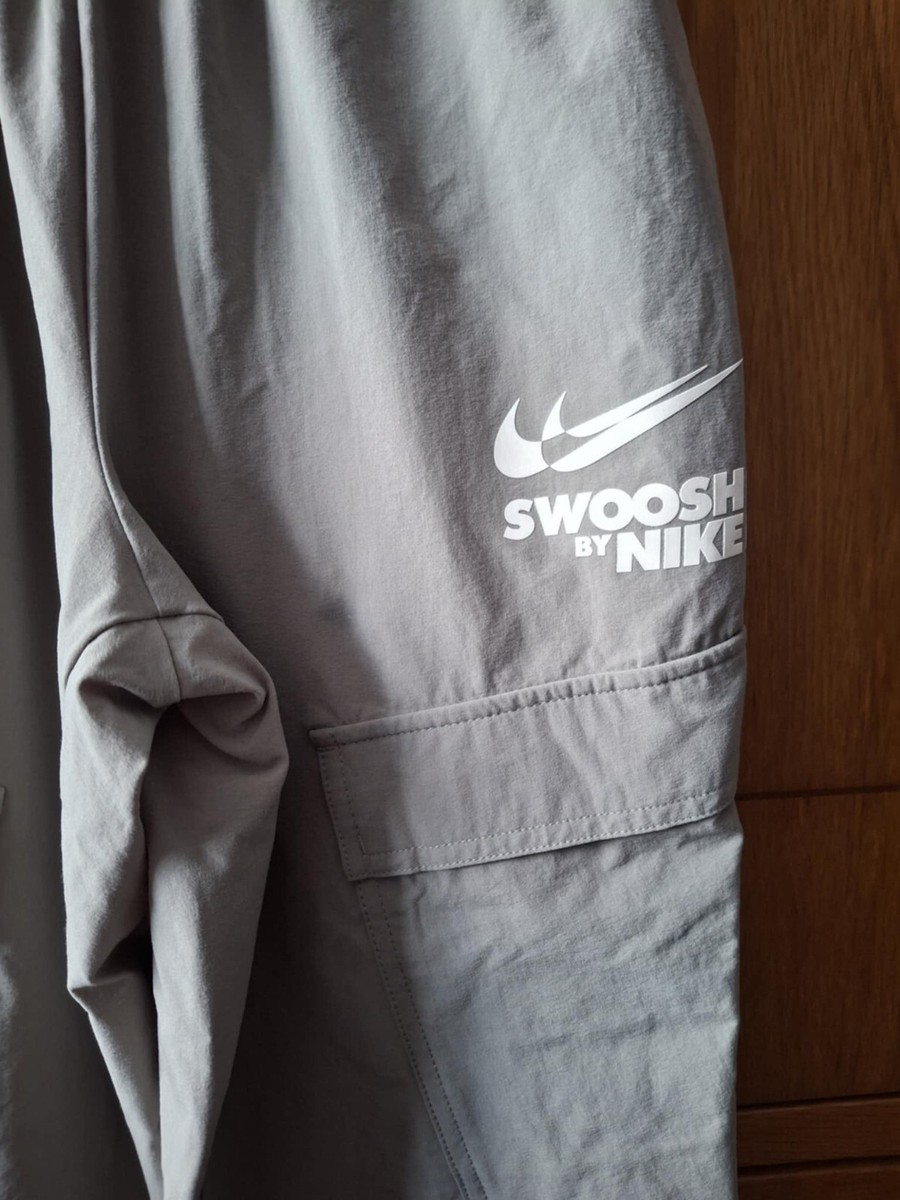 nike swoosh cargo pants women's