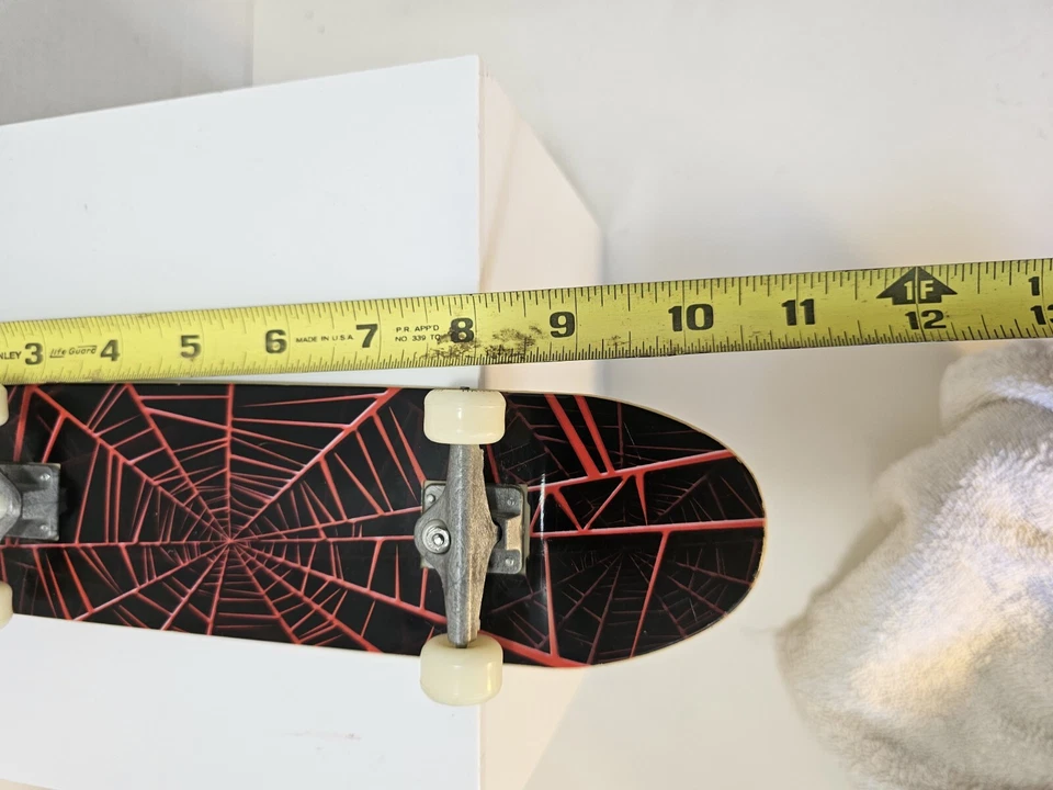 "Tabla de mano RudeBoyz de colección roja tela de araña Rude Boyz 10,5"" tabla de mano" Foto 4 de 4